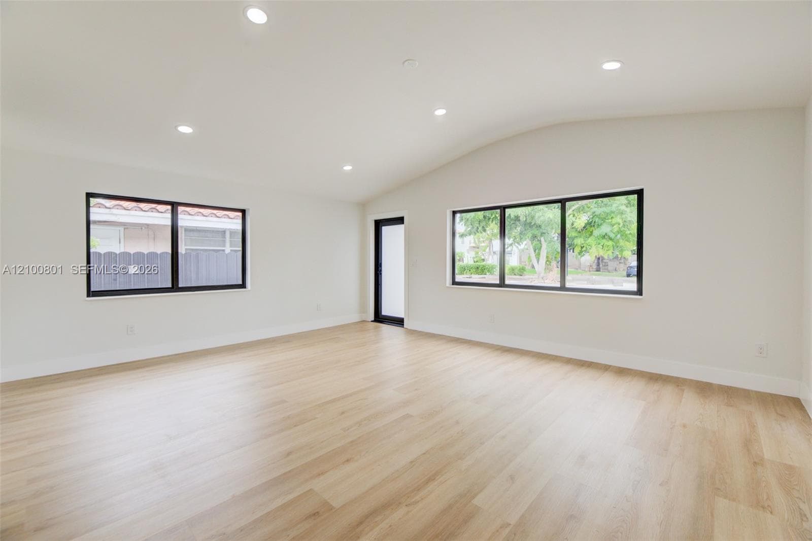 3416 SW 16th St, Miami FL 33145
