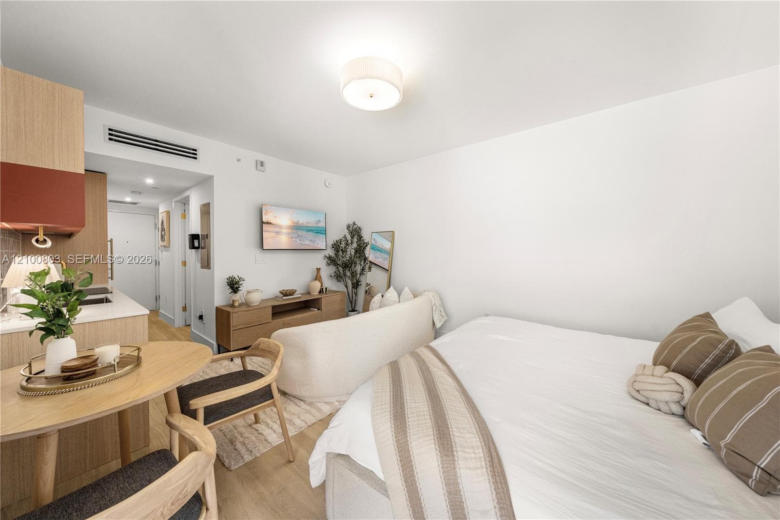 90 NE 32 St # 715, Miami FL 33127