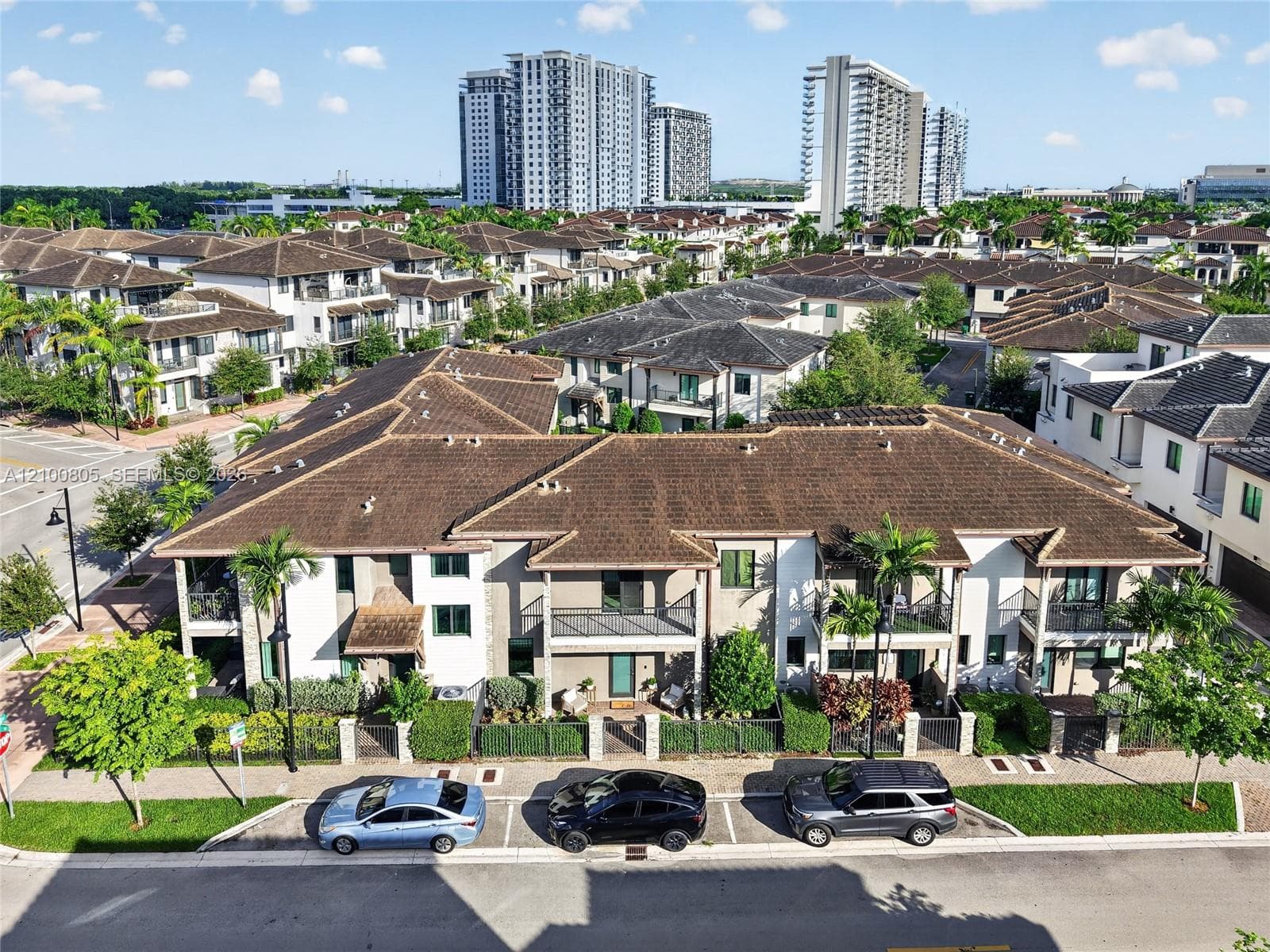 8373 NW 49th St, Doral FL 33166