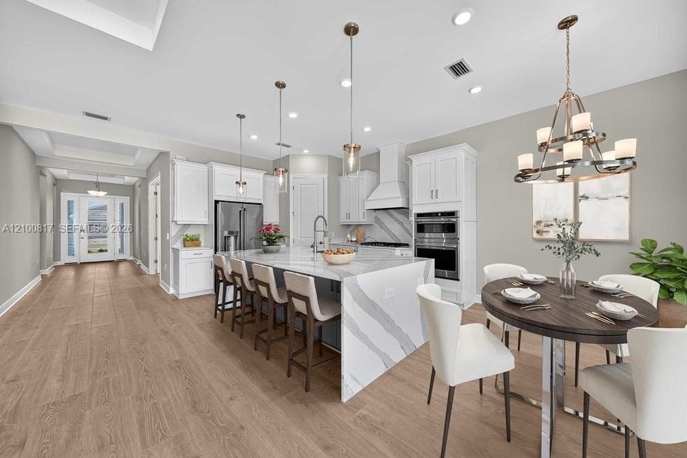 15690 Genova Drive, Naples FL 34114