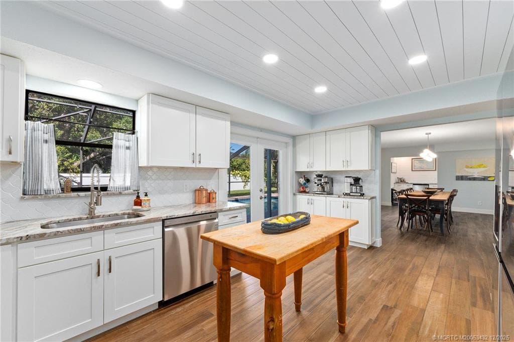 4304 SE FAIRWAY E, Stuart FL 34997