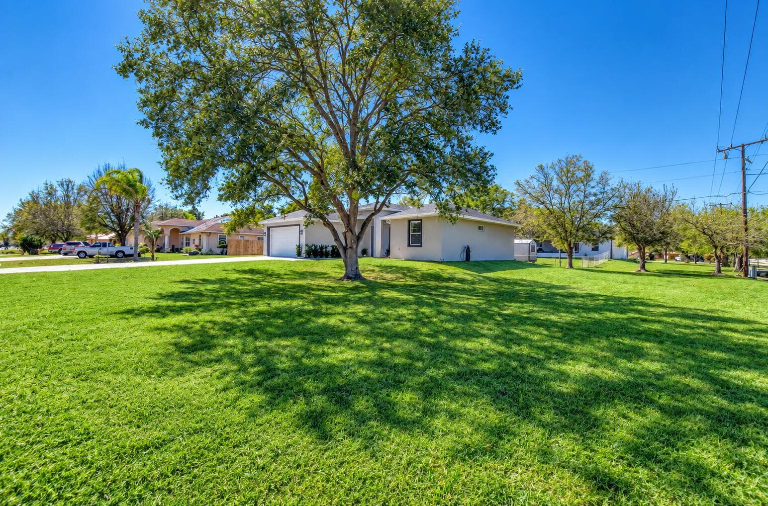 3573 NW 18th Avenue, Okeechobee FL 34972
