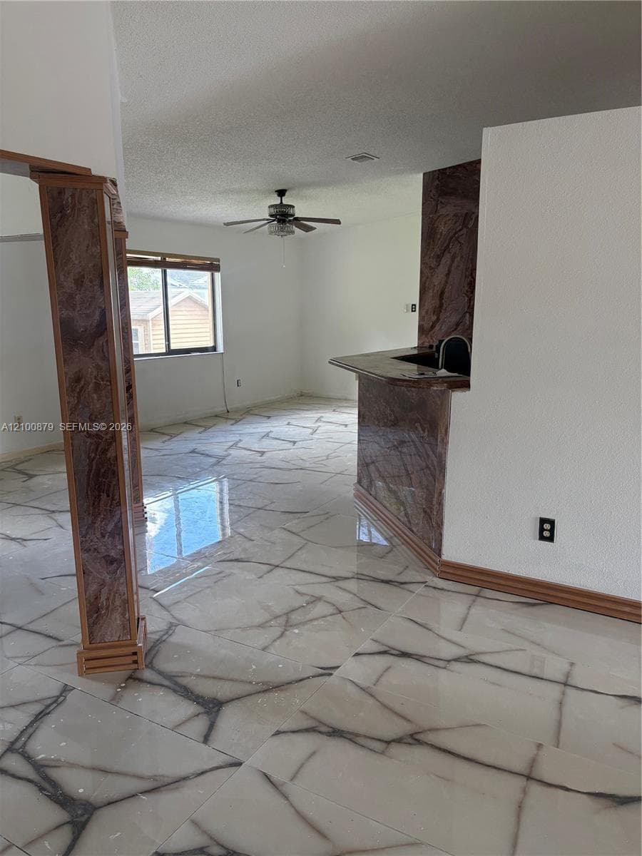 20205 SW 79th Ct, Cutler Bay FL 33189