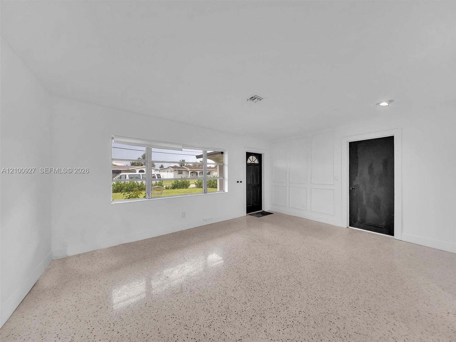 5450 SW 55 Ave, Davie FL 33314