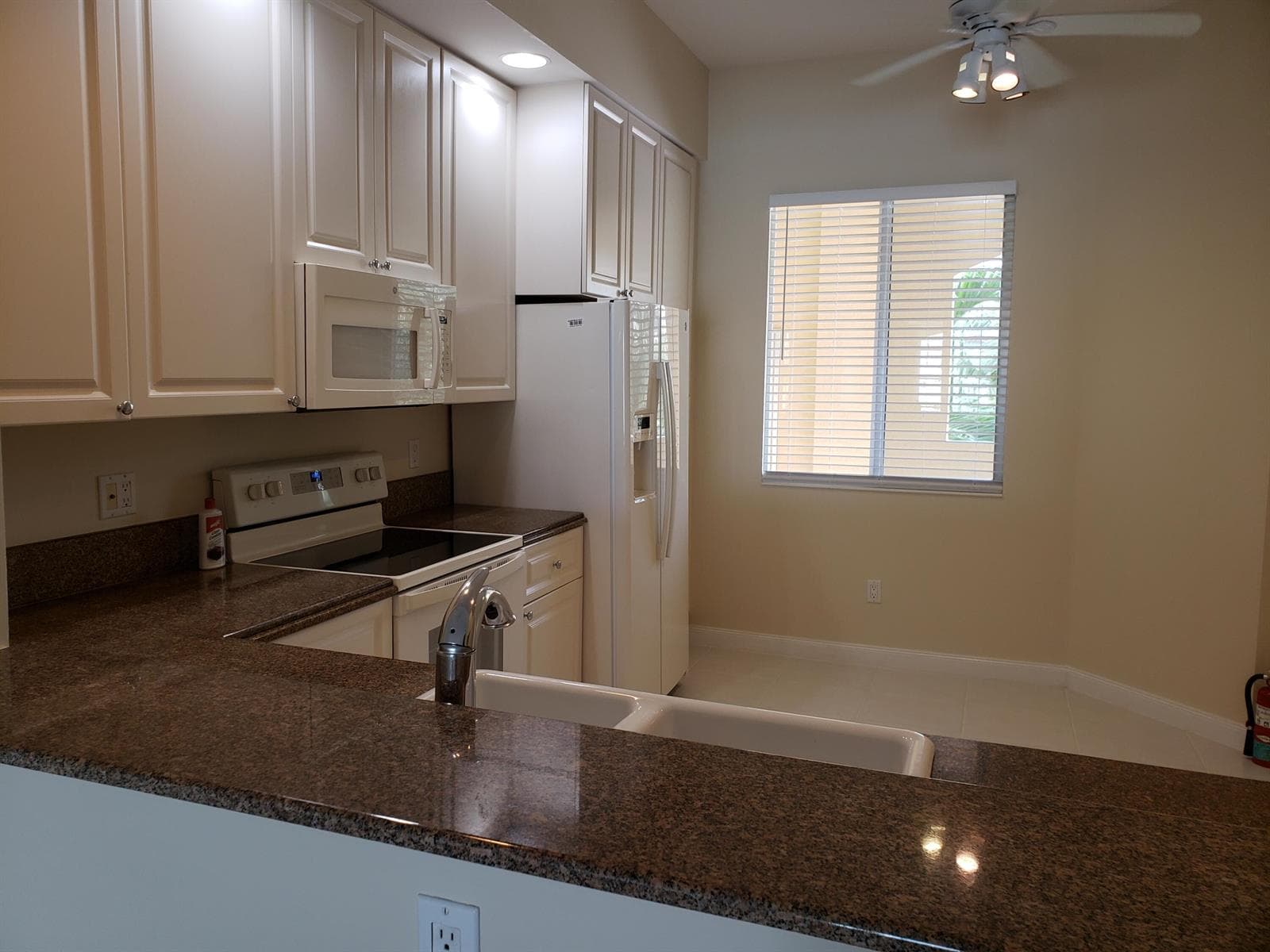 11 HARBOUR ISLE Drive W # 201, Fort Pierce FL 34949