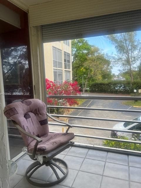 2871 Somerset Dr # 218, Lauderdale Lakes FL 33311