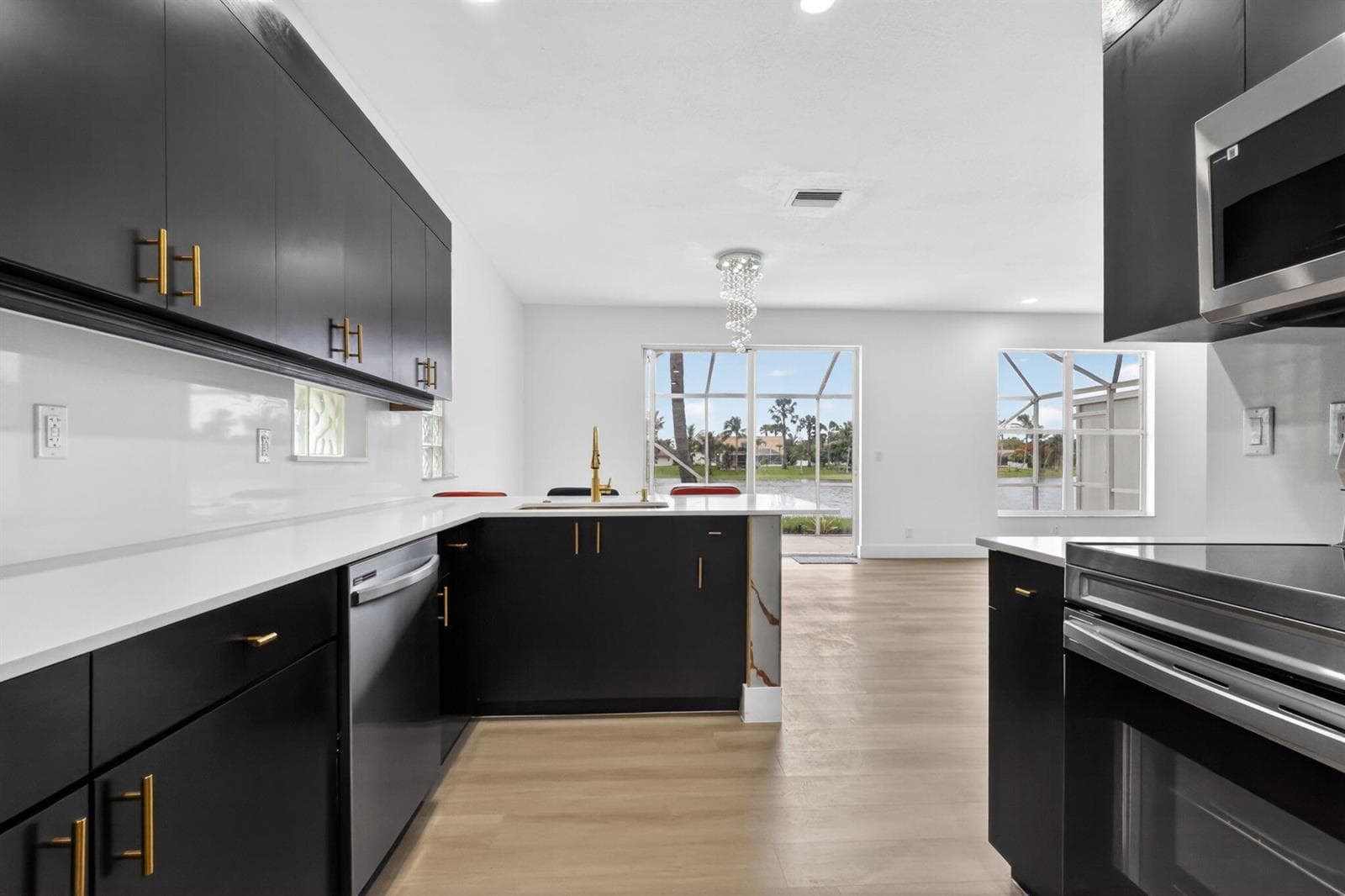 7823 SPRINGFIELD LAKE Drive, Lake Worth FL 33467