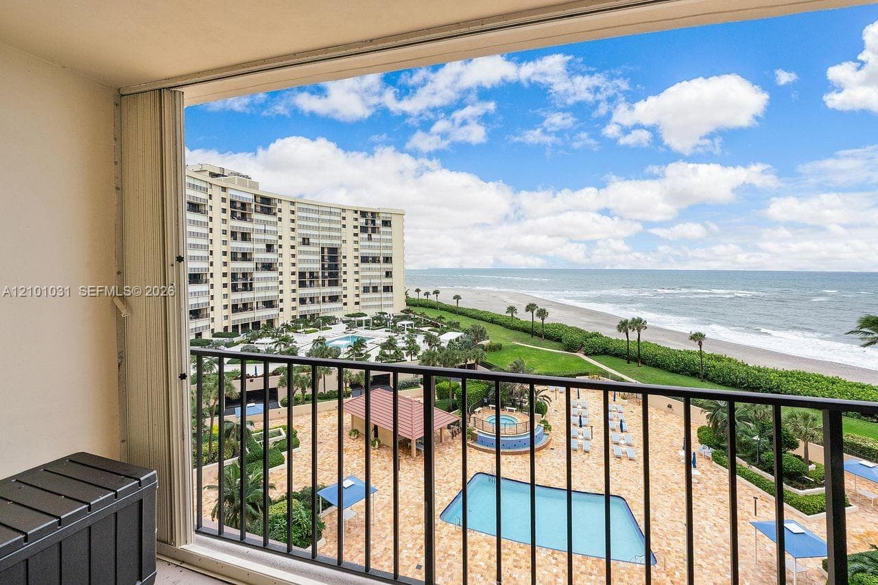 100 Ocean Trail Way # 705, Jupiter FL 33477