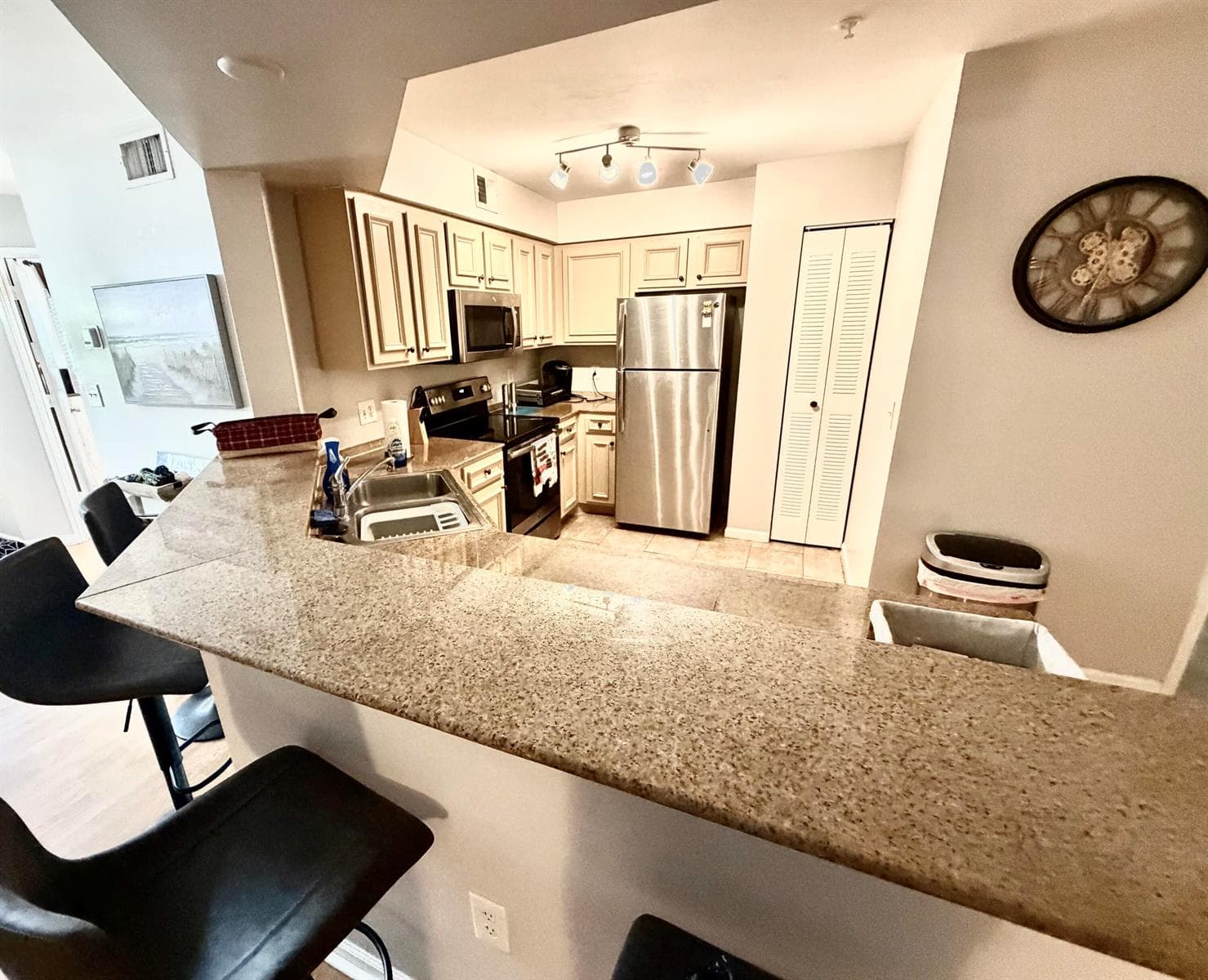 400 Scotia Drive # 305, Hypoluxo FL 33462
