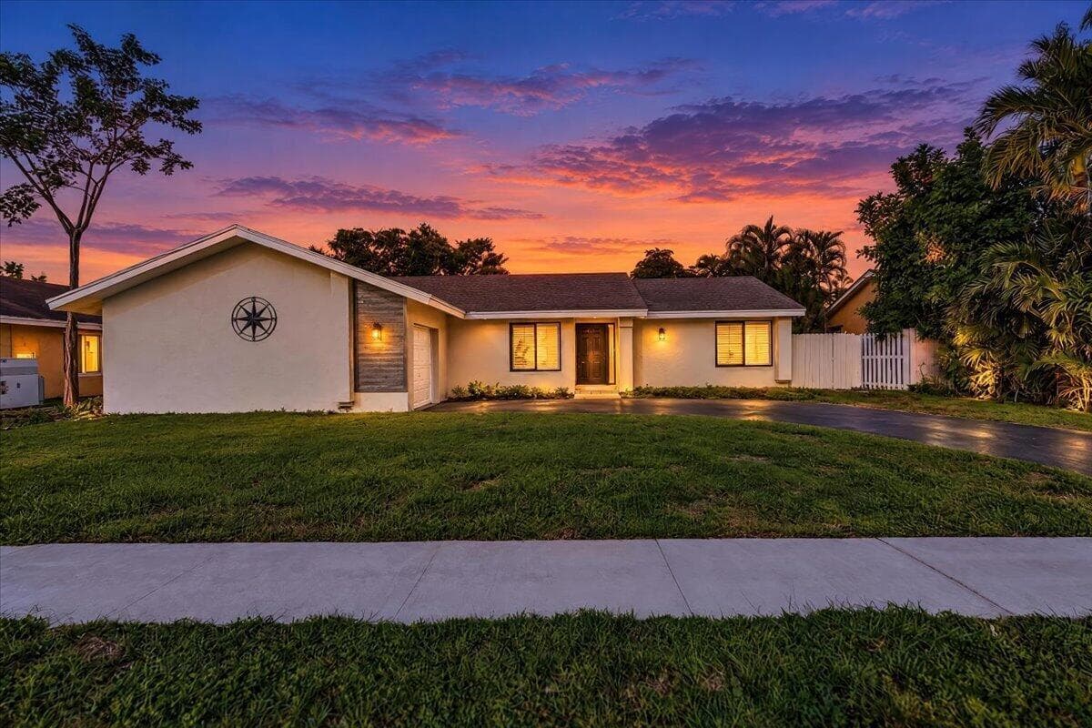 837 SW 56TH Avenue, Margate FL 33068
