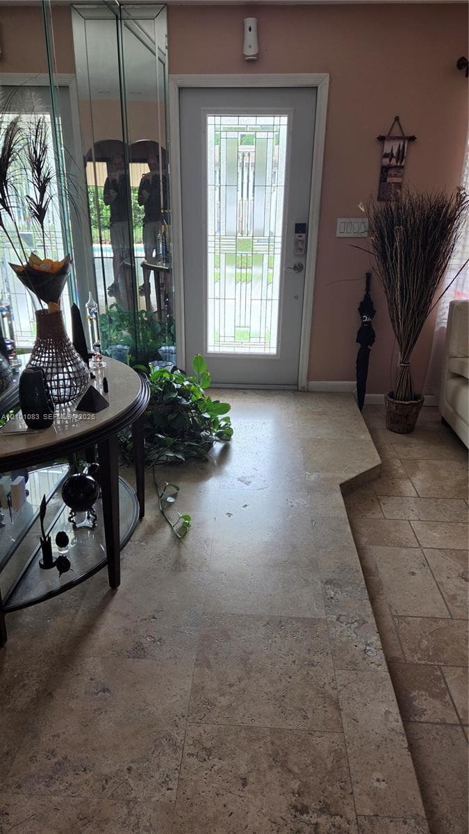 8065 SW 205th Ter, Cutler Bay FL 33189