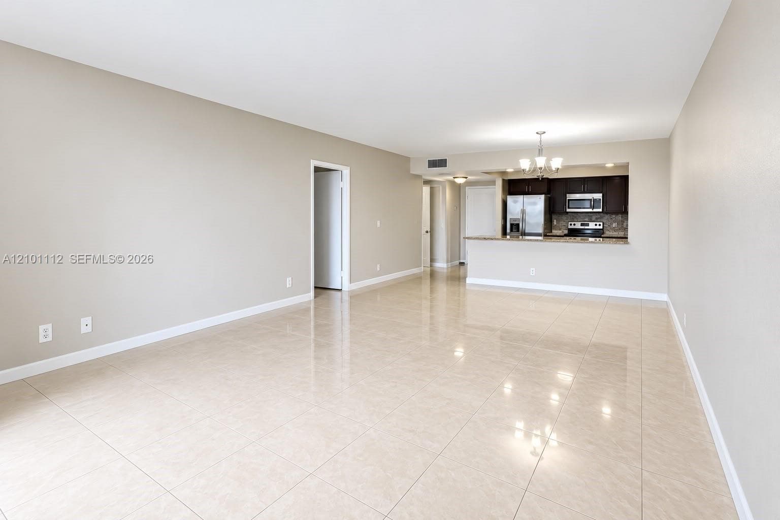 2500 Parkview Dr # 307, Hallandale Beach FL 33009