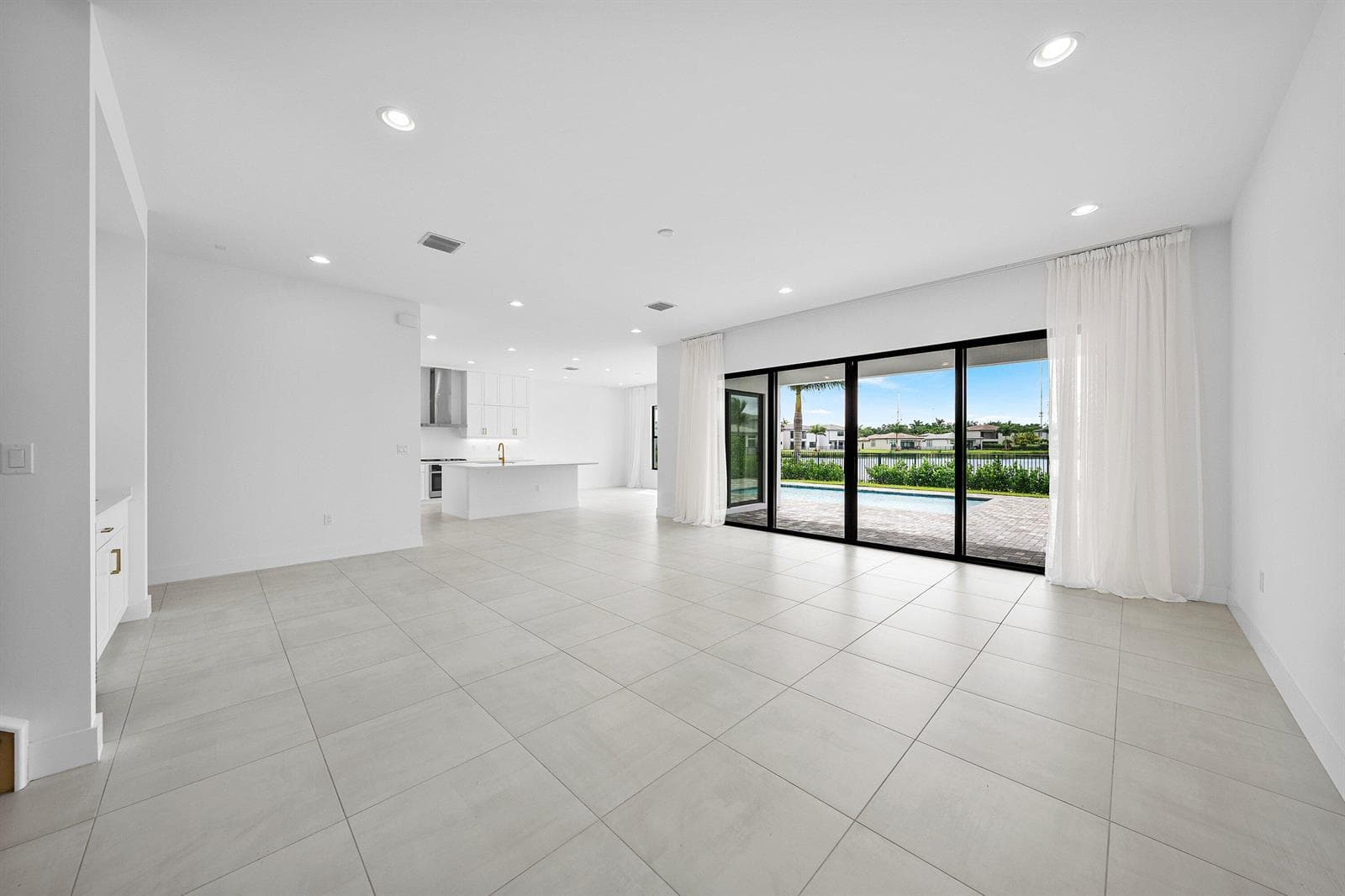 8095 CRYSTAL DOWNS Avenue, Boca Raton FL 33434