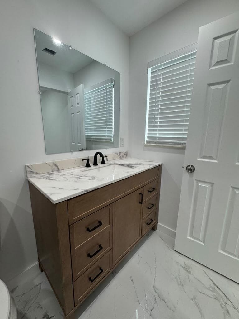 1031 NW 10TH Avenue, Fort Lauderdale FL 33311