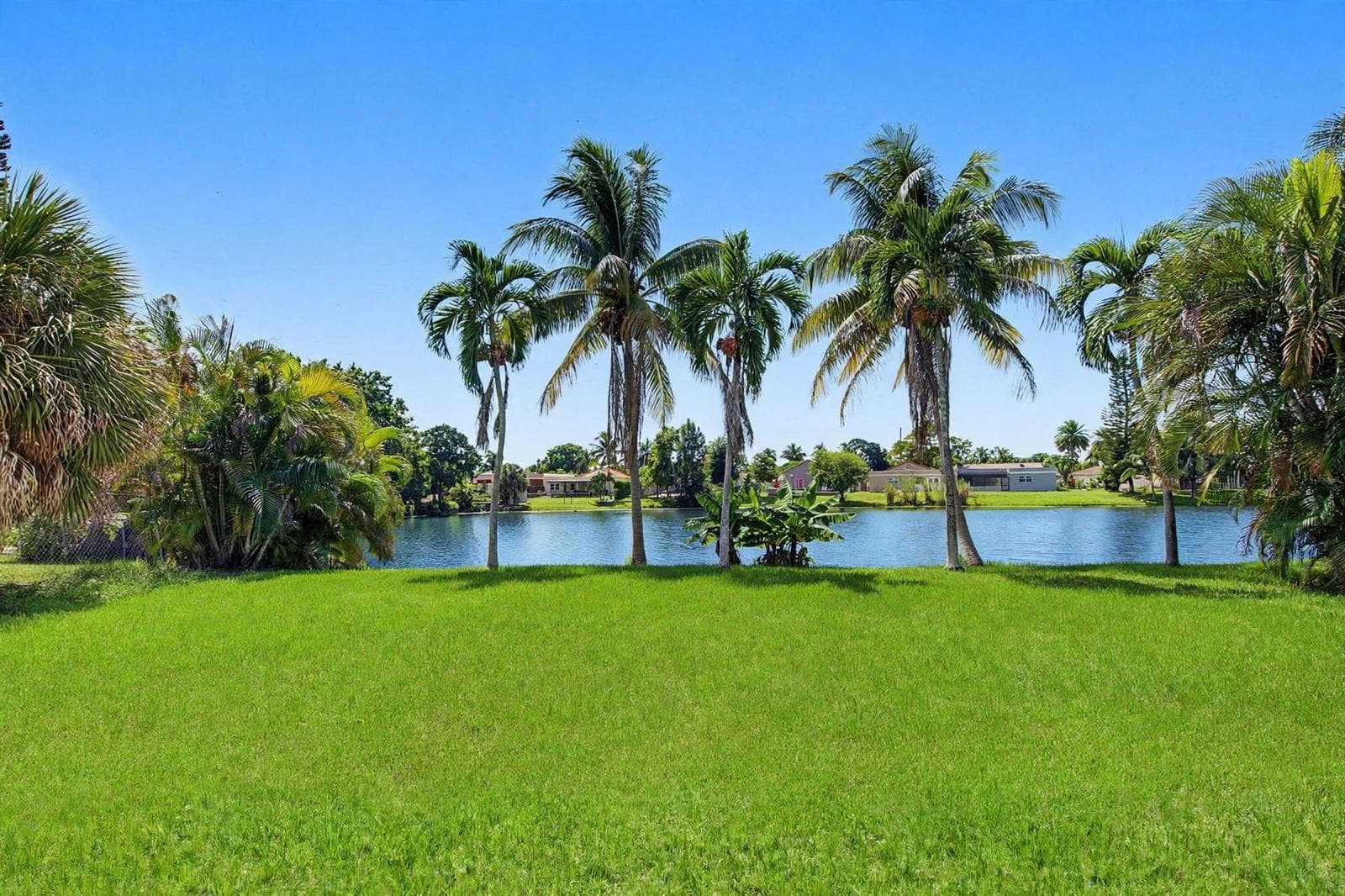9454 NW 46TH Street, Sunrise FL 33351
