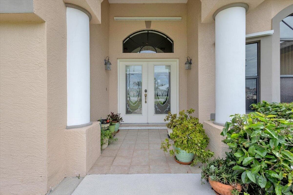 5347 NW Nassau Lane, Port St. Lucie FL 34983