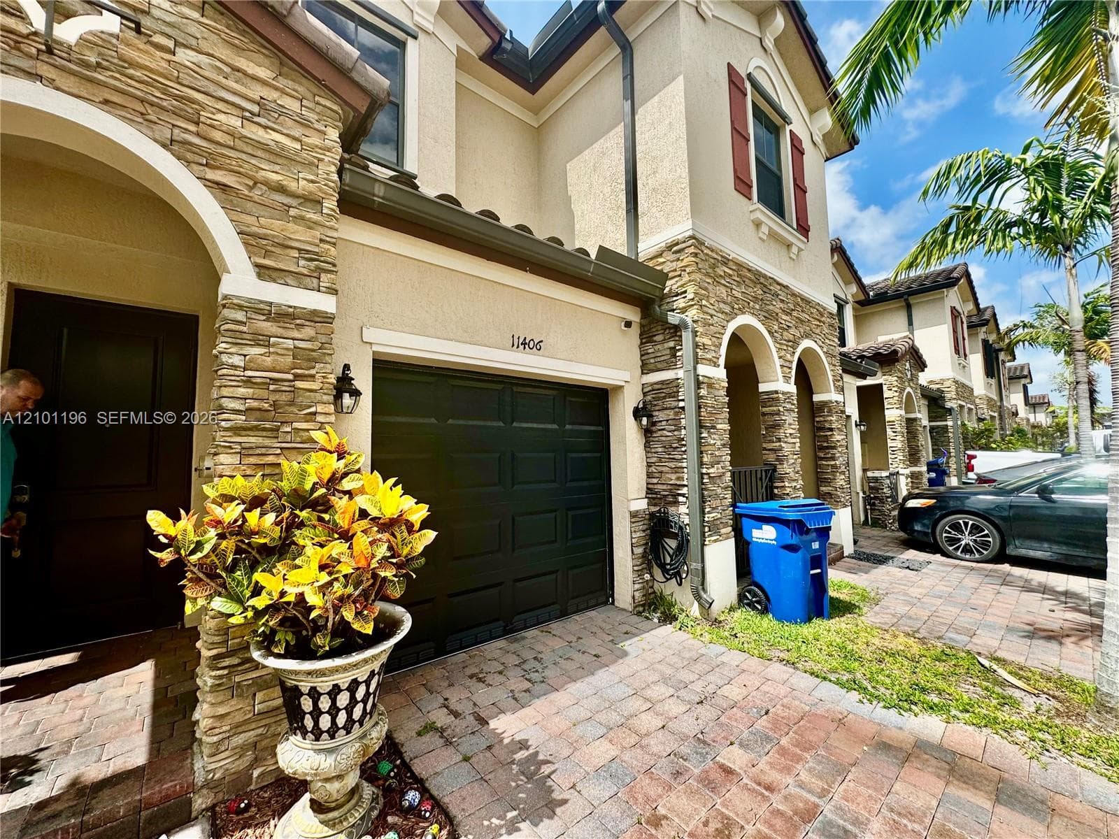 11406 SW 252nd Ter, Homestead FL 33032