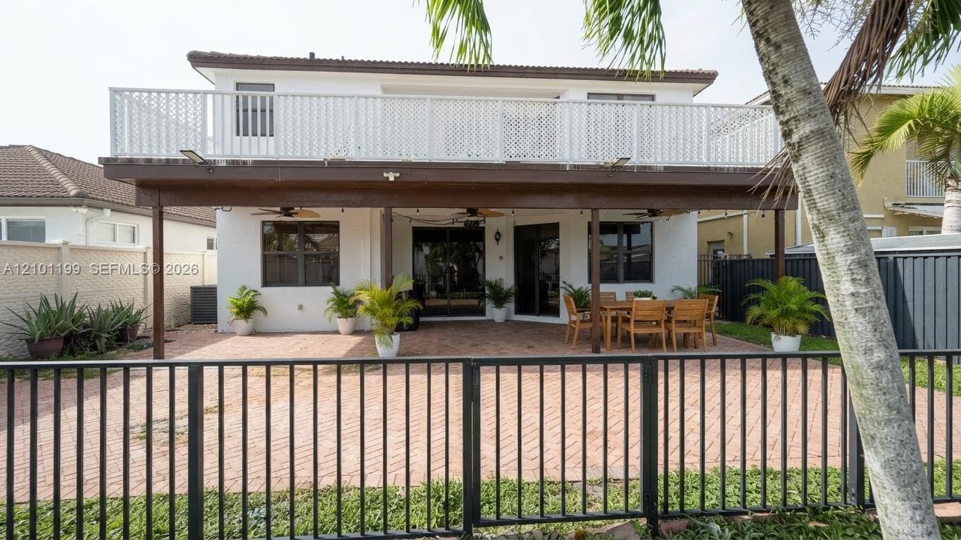 15350 SW 11 ST, Miami FL 33194