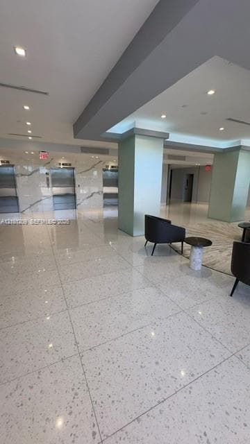 20301 W Country Club Dr # 826, Aventura FL 33180