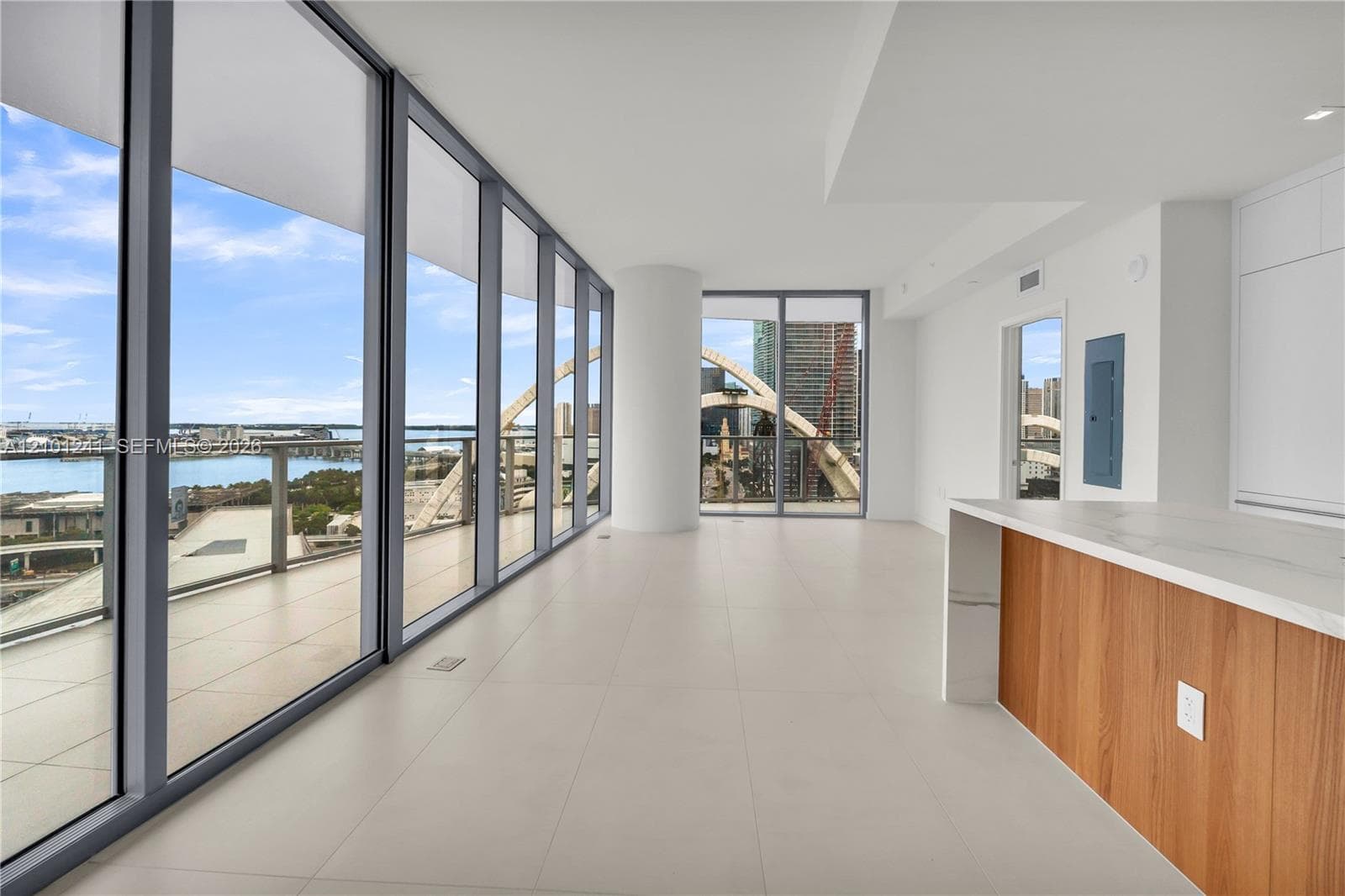 1400 Biscayne # 1901, Miami FL 33132