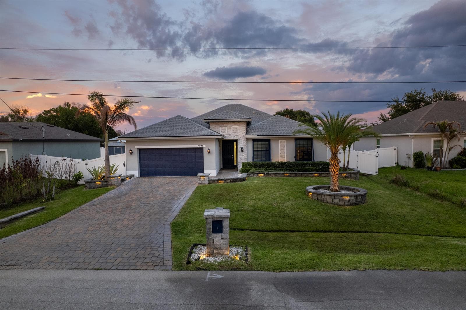 5775 NW Cahaba Street, Port St. Lucie FL 34986
