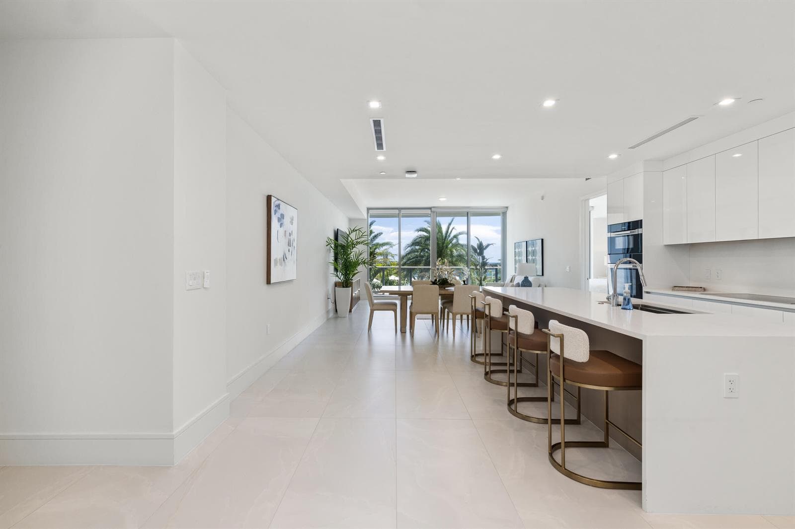 220 Lake Shore Drive # 704, Lake Park FL 33403