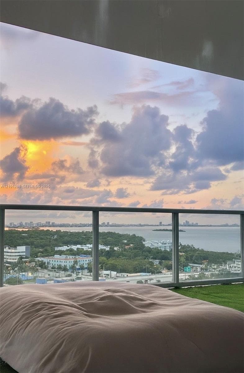 3470 E Coast Ave # H1603, Miami FL 33137