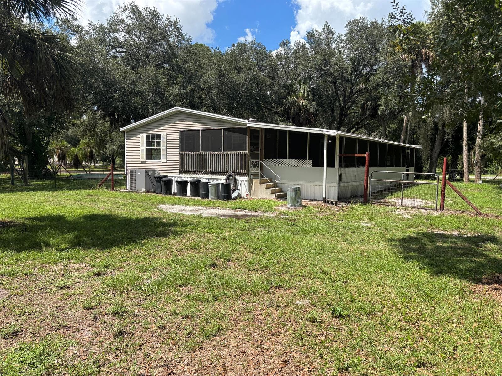 1415 Forest Lane, Clewiston FL 33440