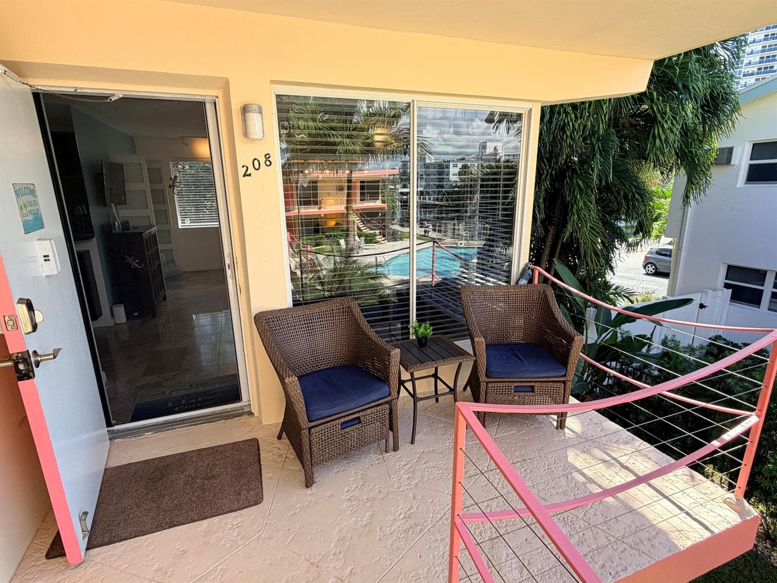 2825 NE 33rd Avenue # 208, Fort Lauderdale FL 33308