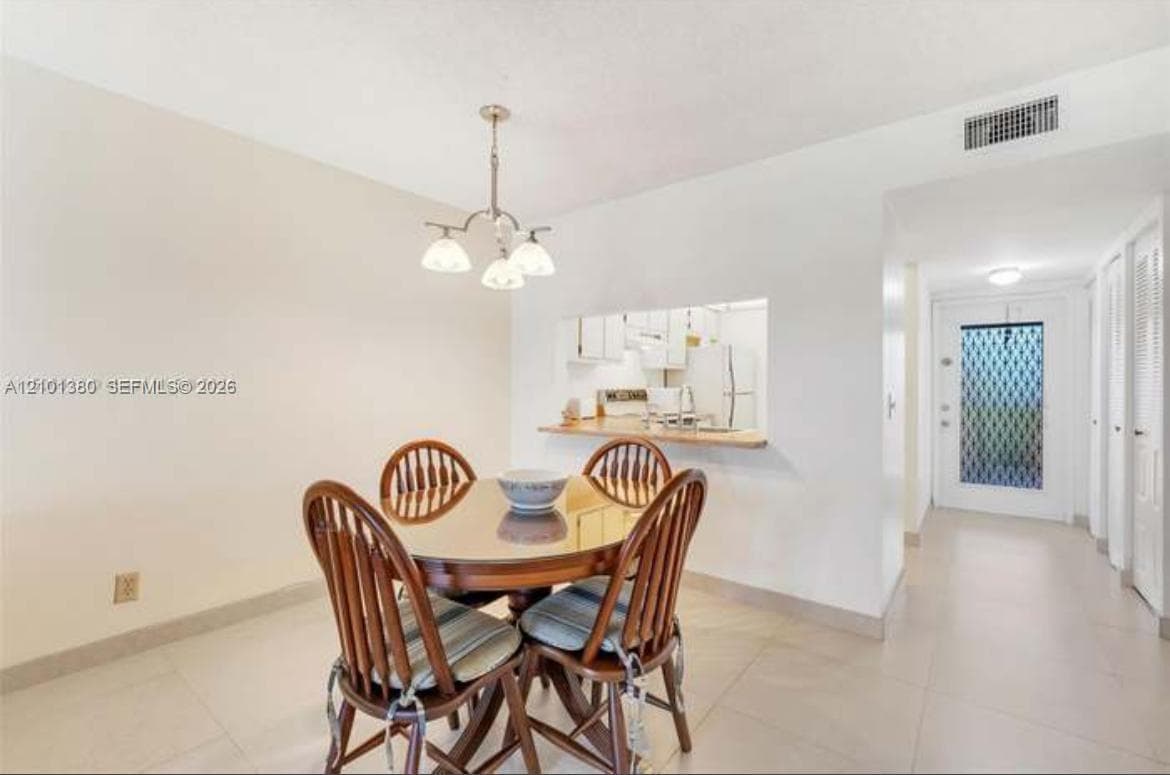 2941 N Nob Hill Rd # 301, Sunrise FL 33322