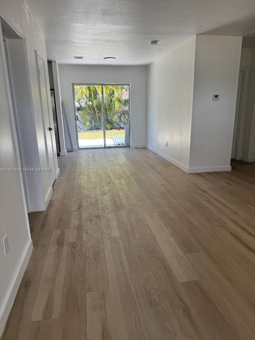3840 NE 12th Ave, Pompano Beach FL 33064