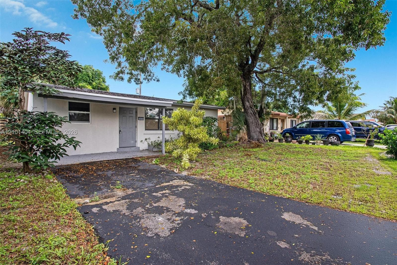 3840 NE 12th Ave, Pompano Beach FL 33064
