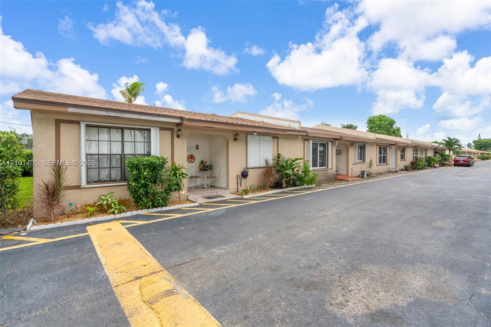 7810 Pembroke Rd, Miramar FL 33023