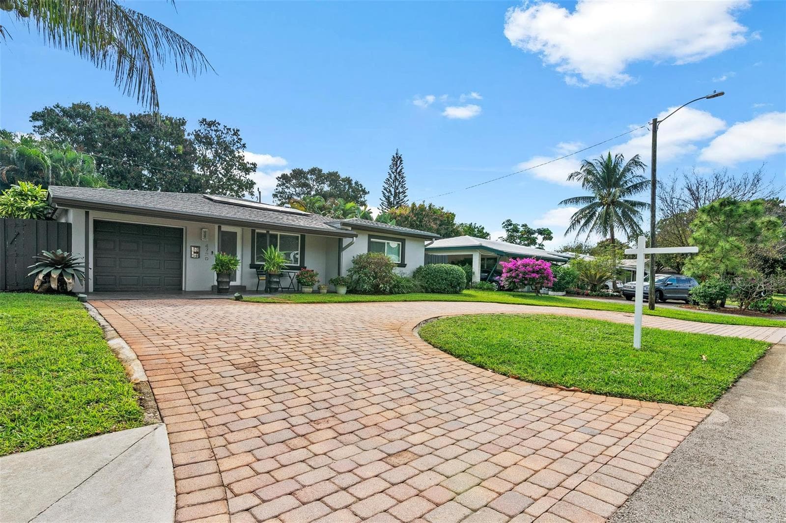 4780 NE 7TH Avenue, Oakland Park FL 33334