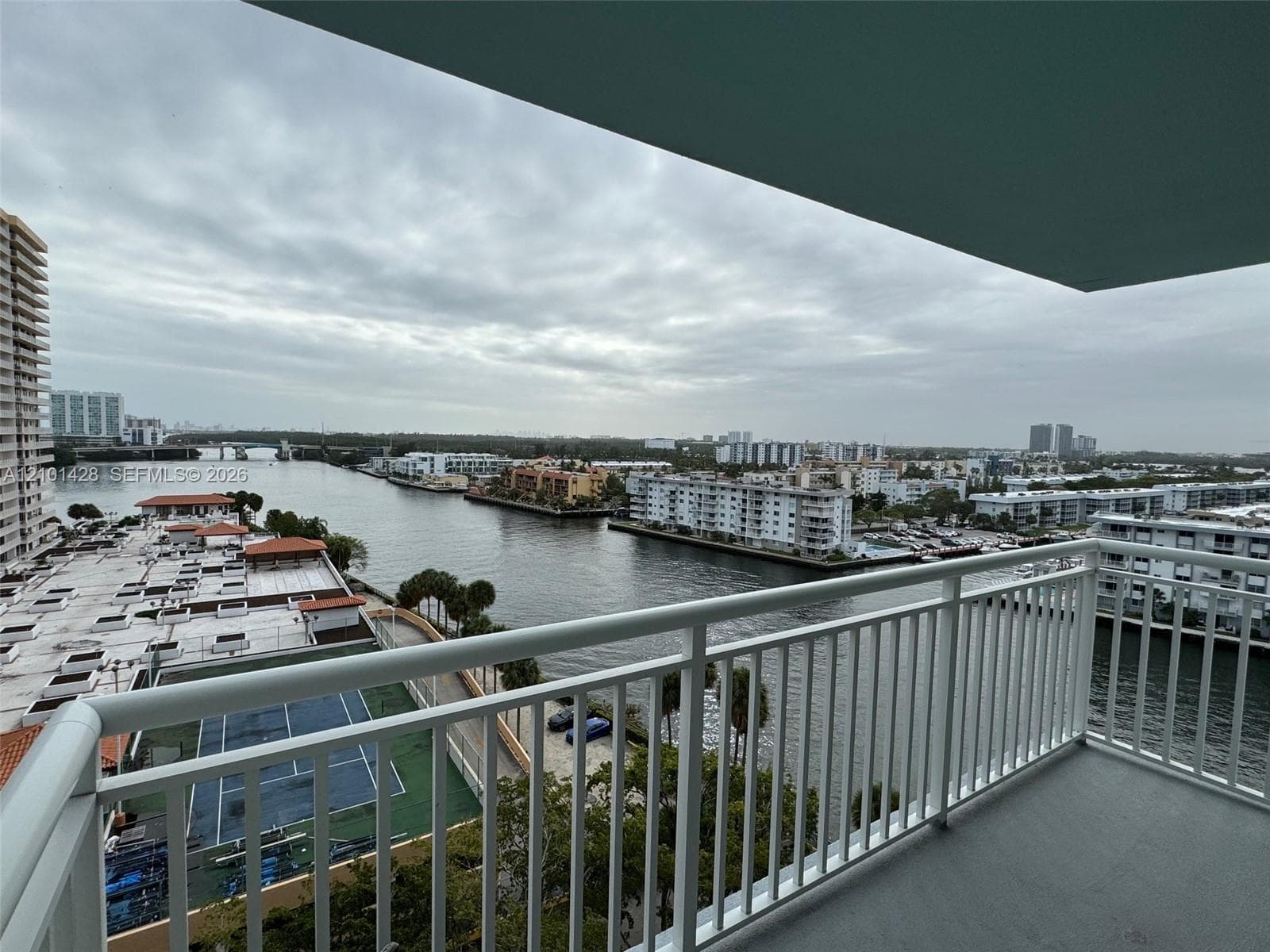 301 174th St # 1105, Sunny Isles Beach FL 33160