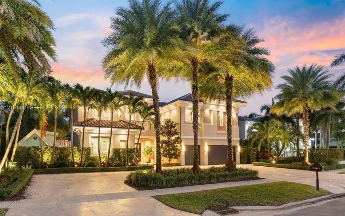 560 Coconut Palm Ter, Plantation FL 33324