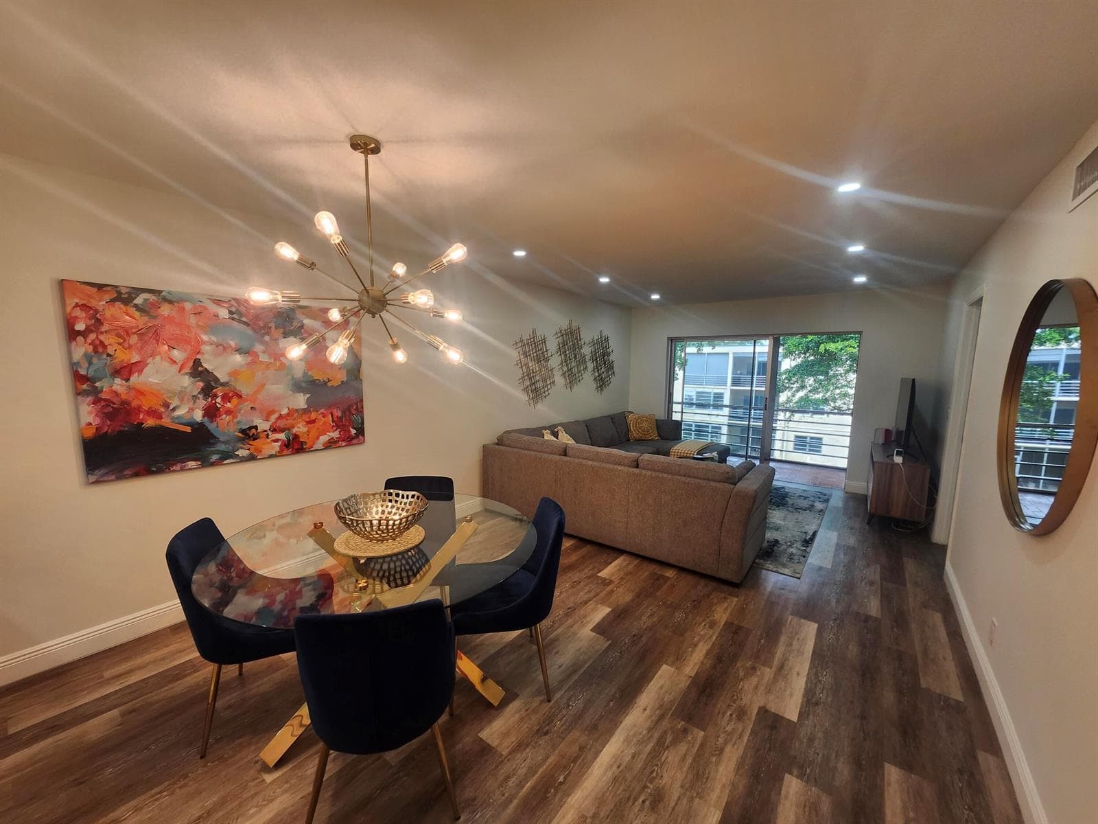 351 Cambridge Road # 311, Hollywood FL 33024