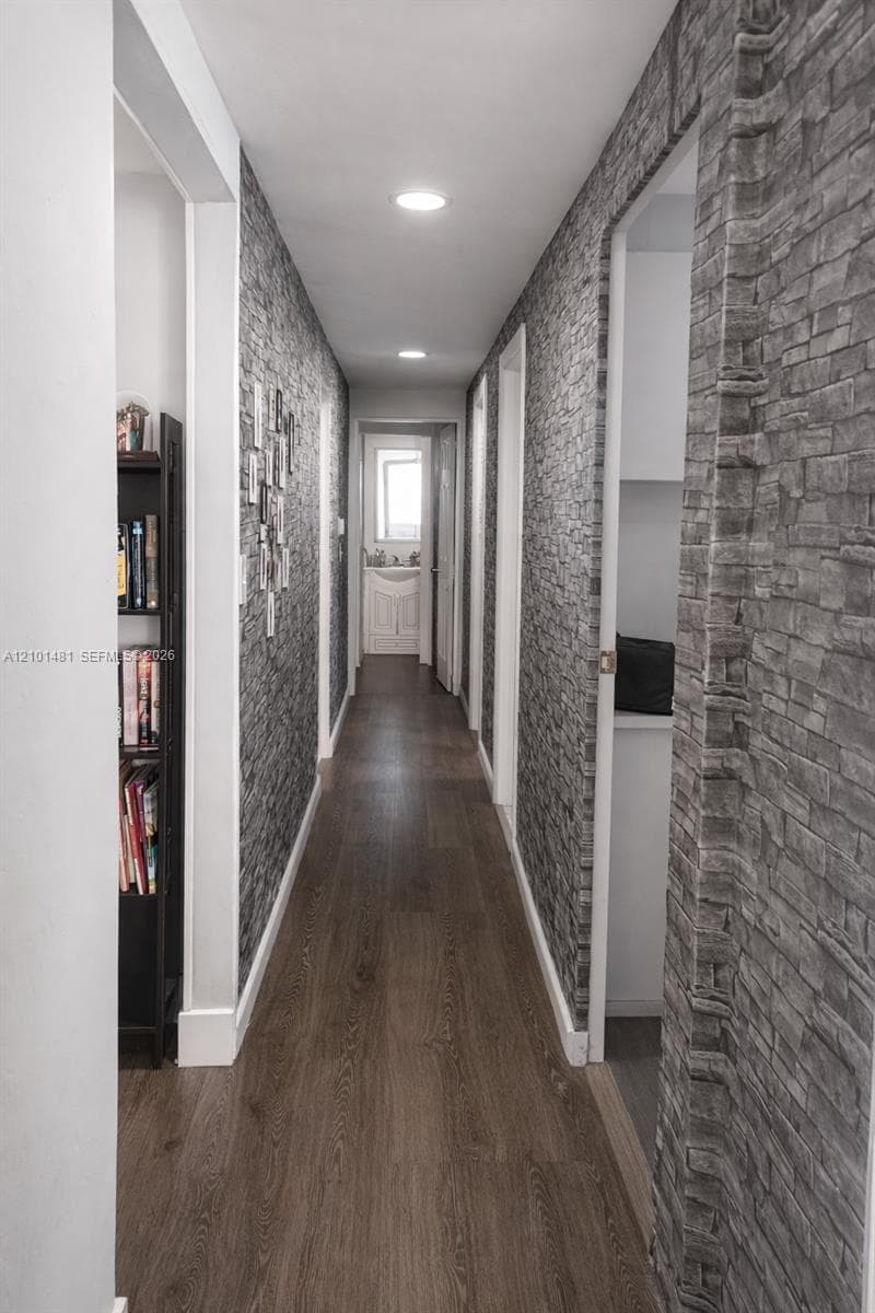 3120 W Hallandale Beach Blvd #613, Hallandale Beach FL 33009