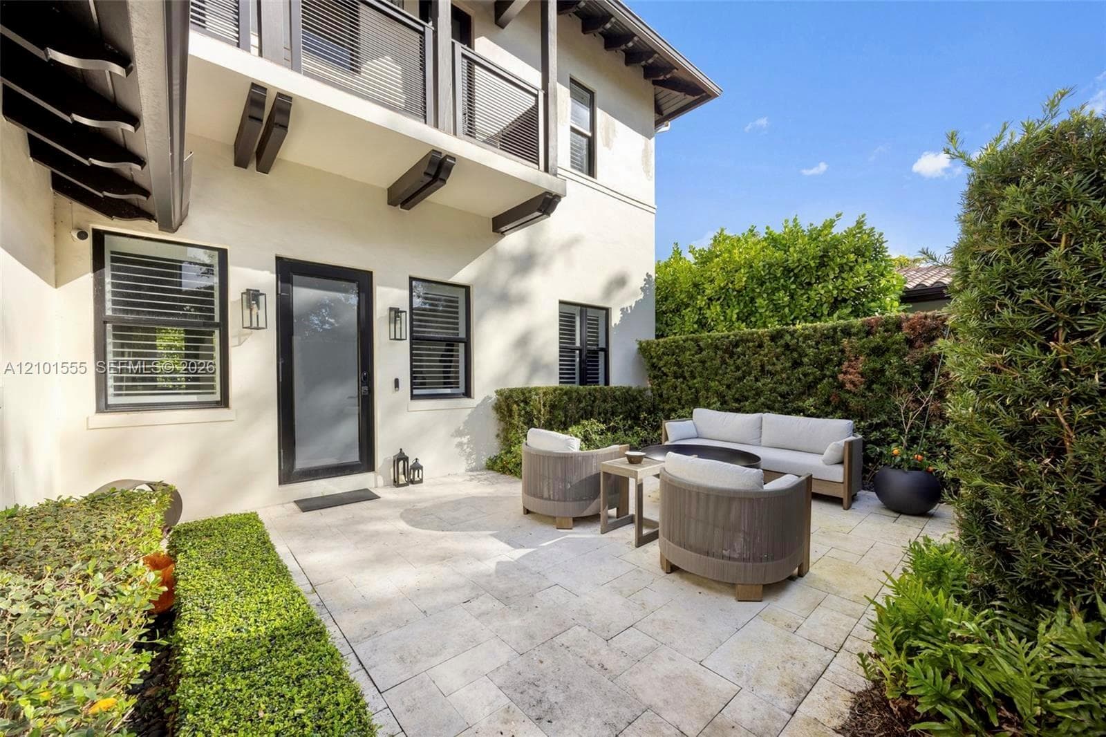 705 Madeira Ave, Coral Gables FL 33134