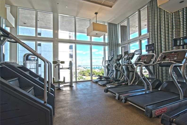 50 Biscayne Blvd # 1503, Miami FL 33132