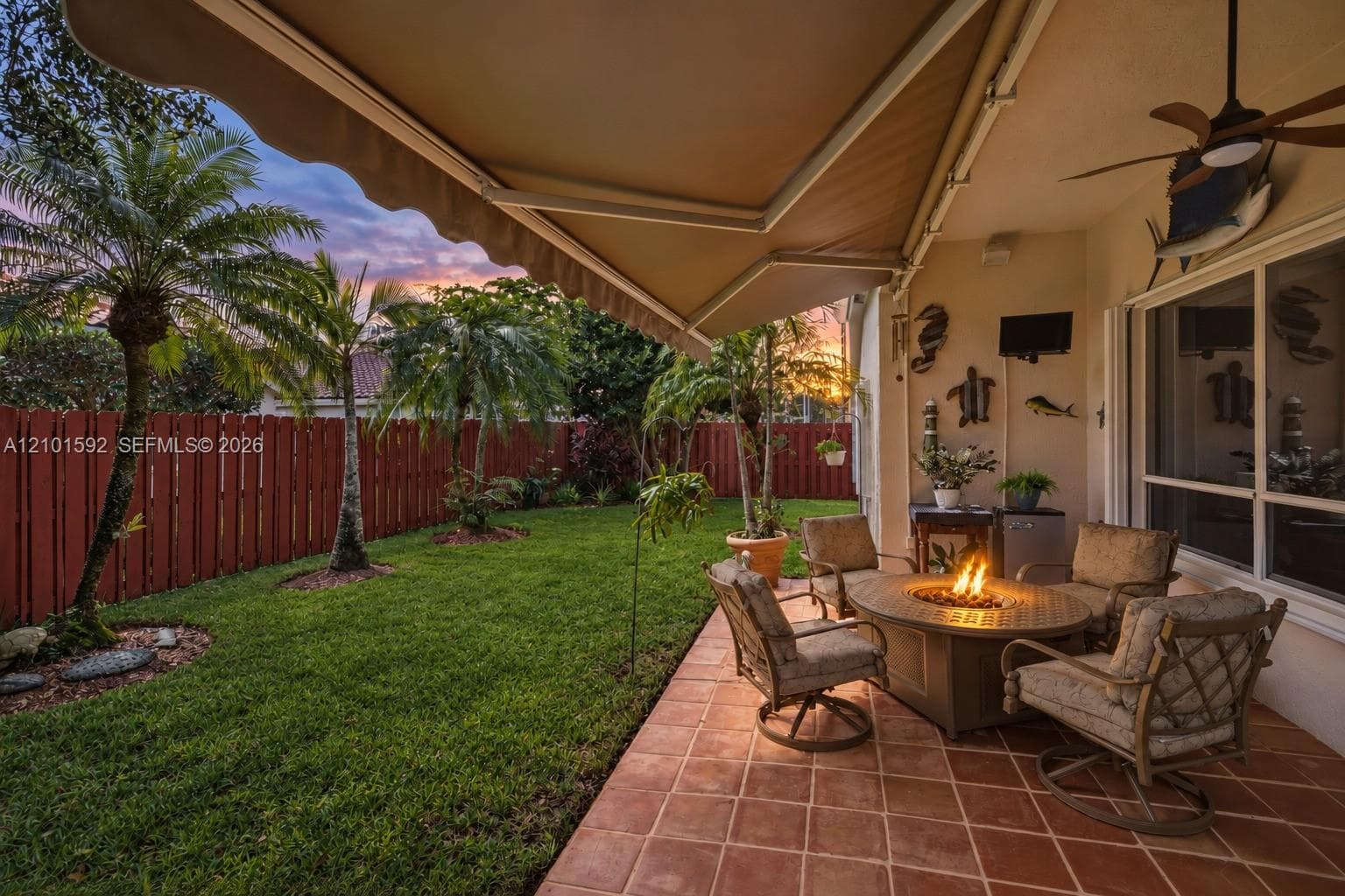 13182 NW 19th St, Pembroke Pines FL 33028