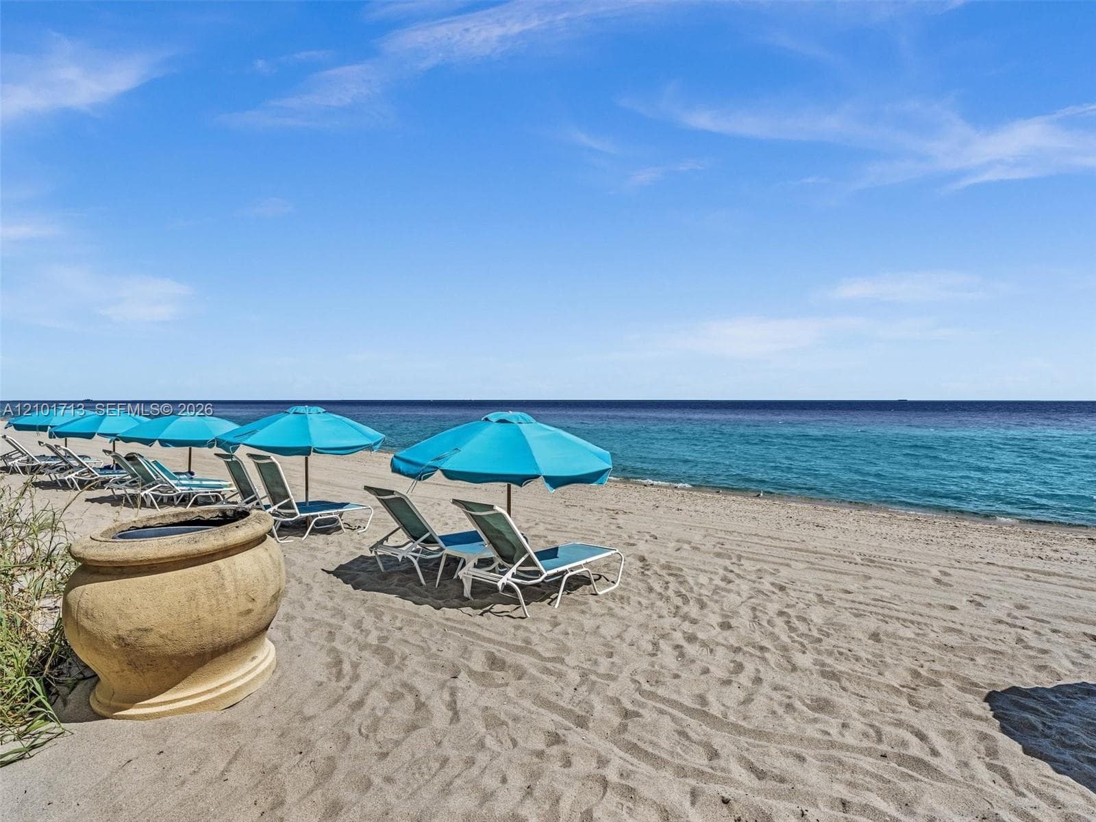 2751 S Ocean Dr # 806S, Hollywood FL 33019