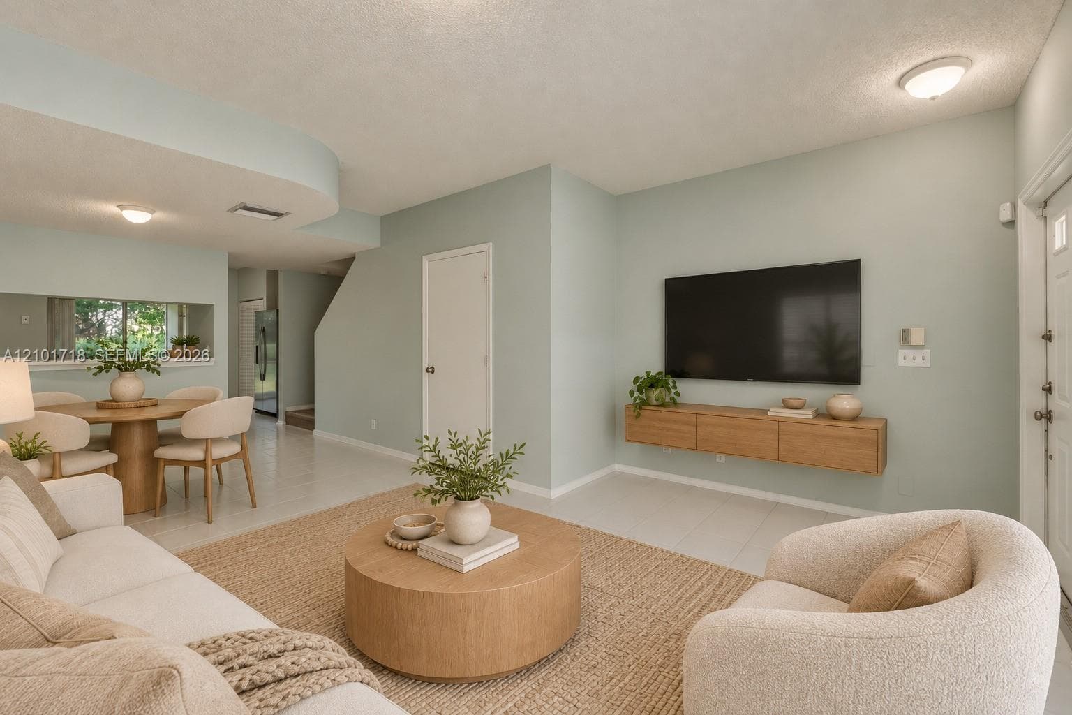 16679 Hemingway Dr, Weston FL 33326