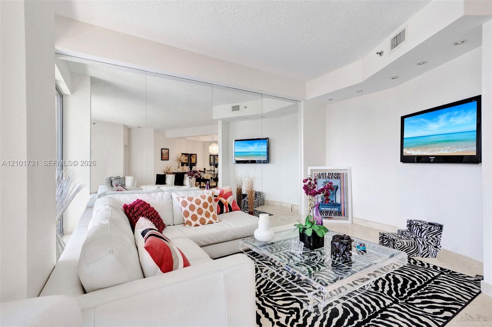3600 Mystic Pointe Dr, Aventura FL 33180