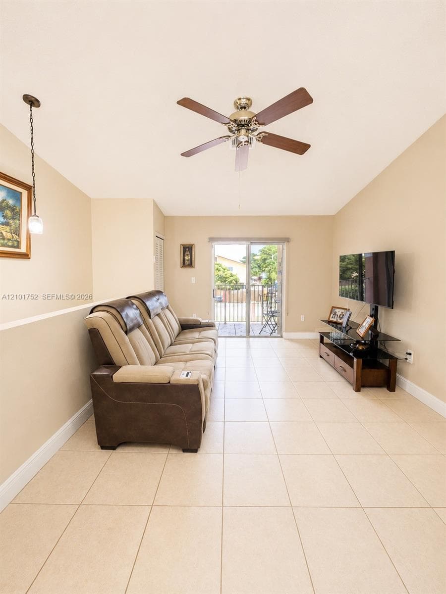 5800 W 18th Ln # 202, Hialeah FL 33012