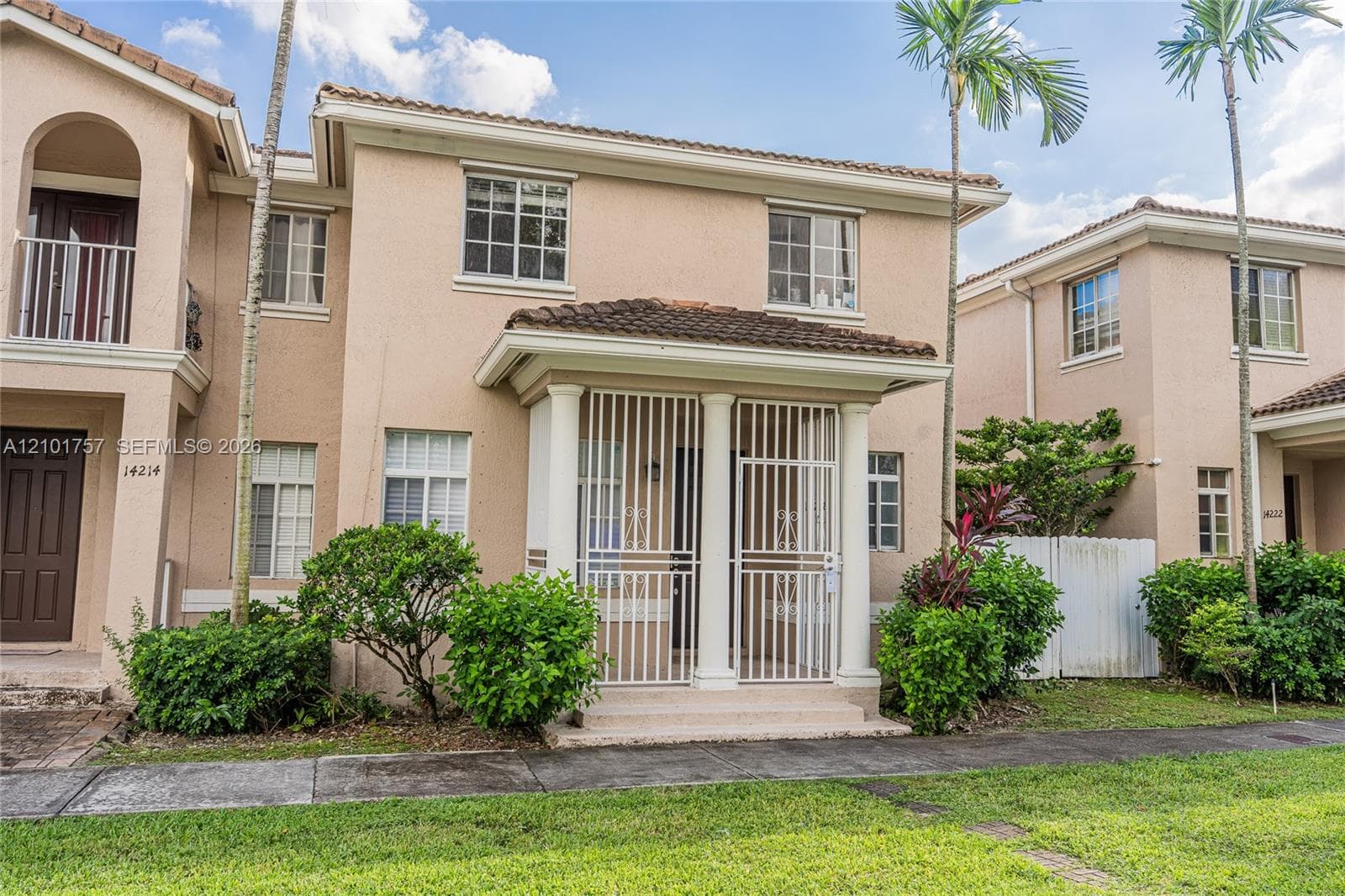 14218 SW 272nd St, Homestead FL 33032
