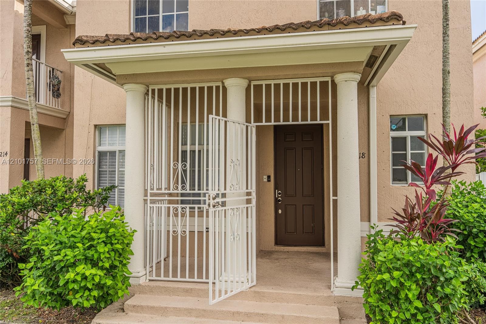 14218 SW 272nd St, Homestead FL 33032