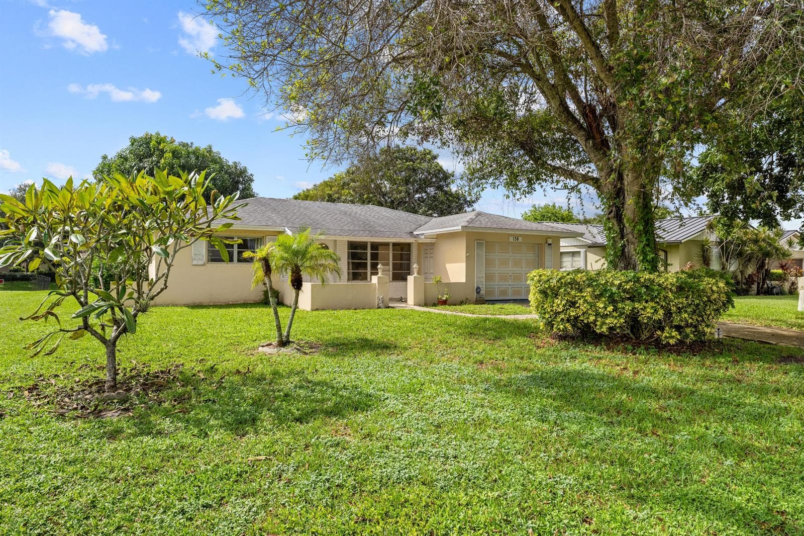 138 Sandpiper Avenue, Royal Palm Beach FL 33411