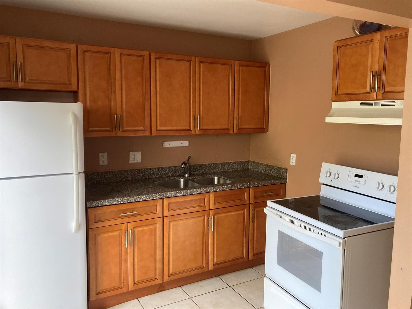 4715 NW 9TH Drive NW # 4715, Plantation FL 33317