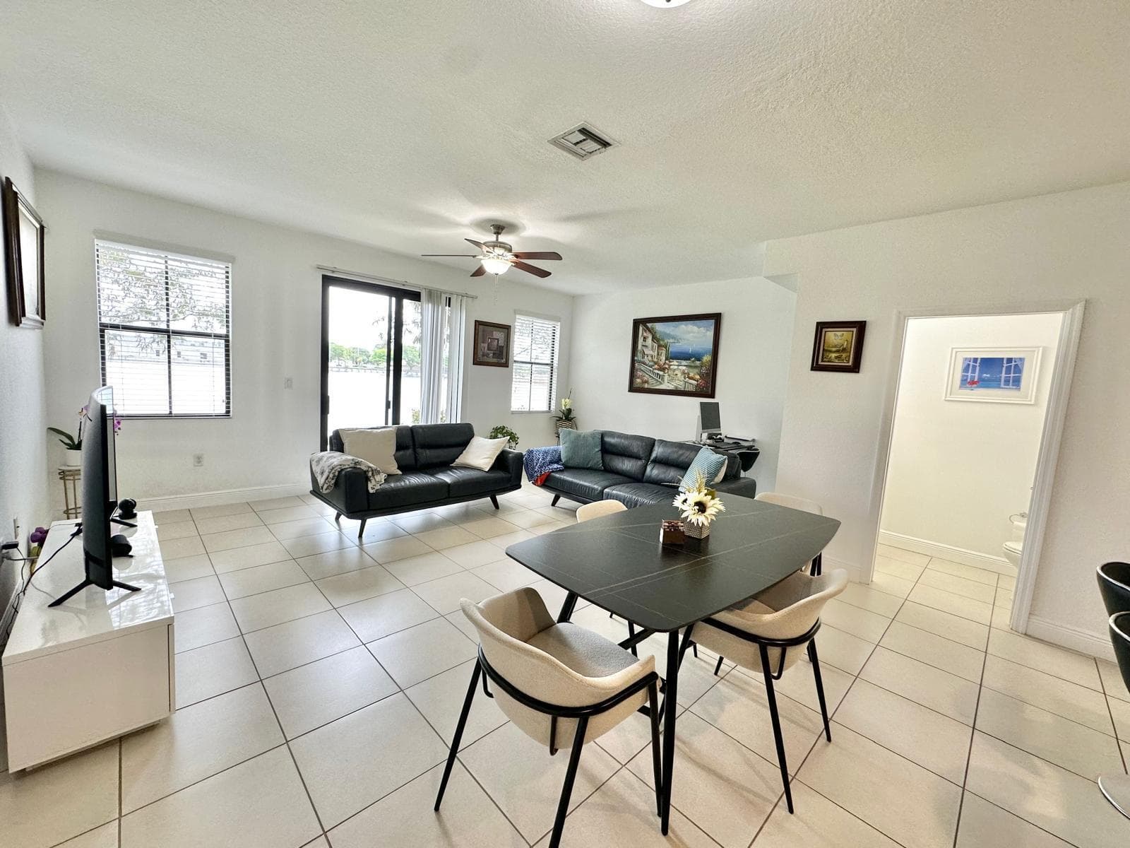 1079 NW 33rd Manor, Pompano Beach FL 33064